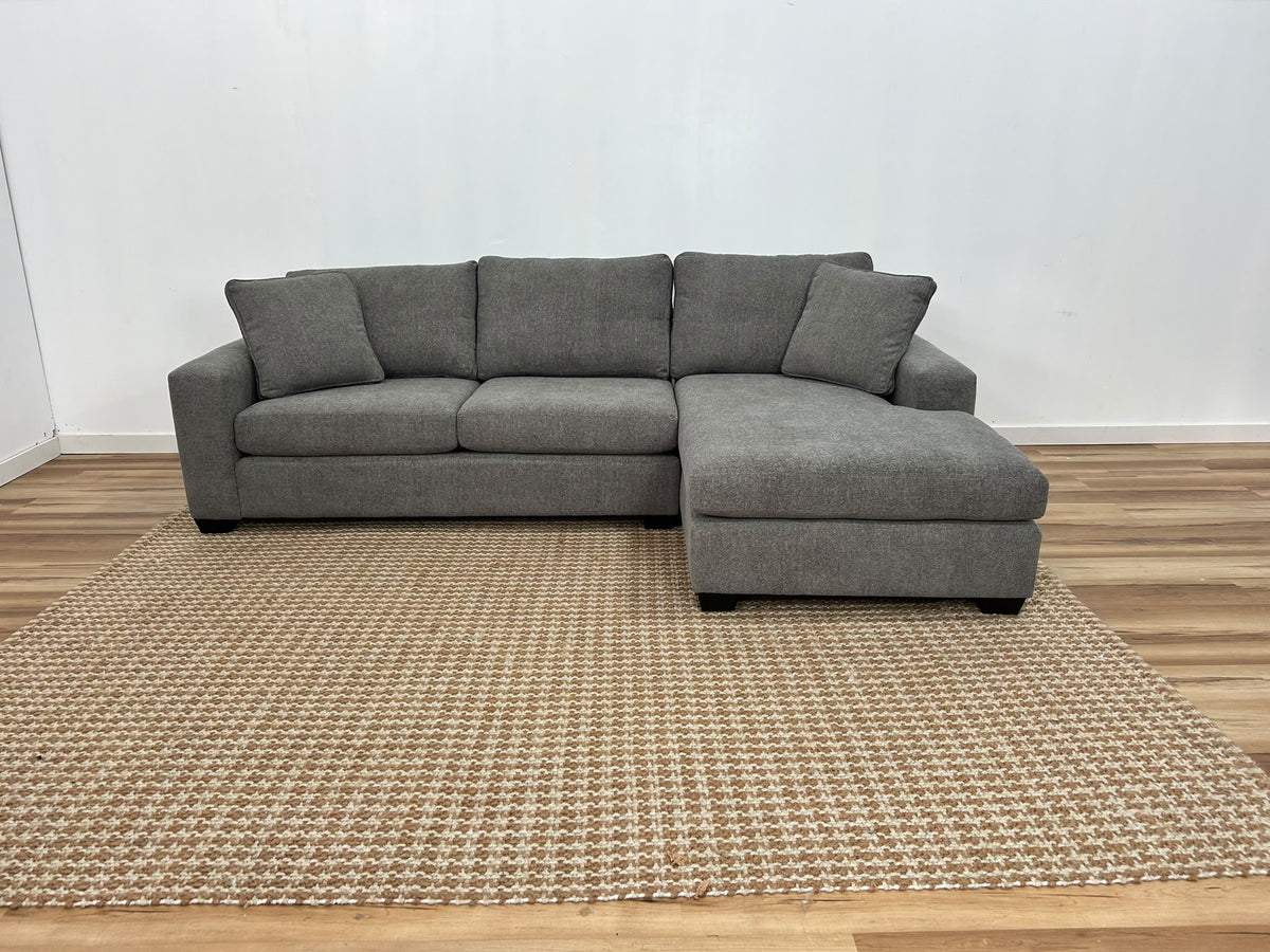 Stylus Cannon Sectional Sofa 108”