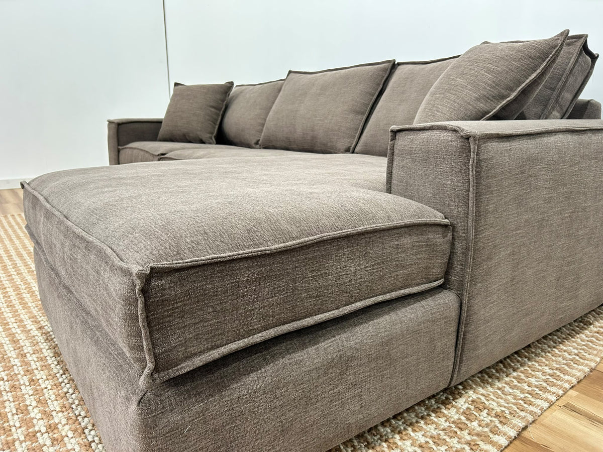 Stylus Rags Sectional Sofa 111”