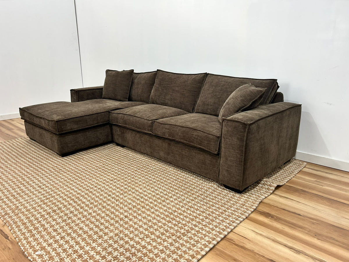 Stylus Rags Sectional Sofa 111”