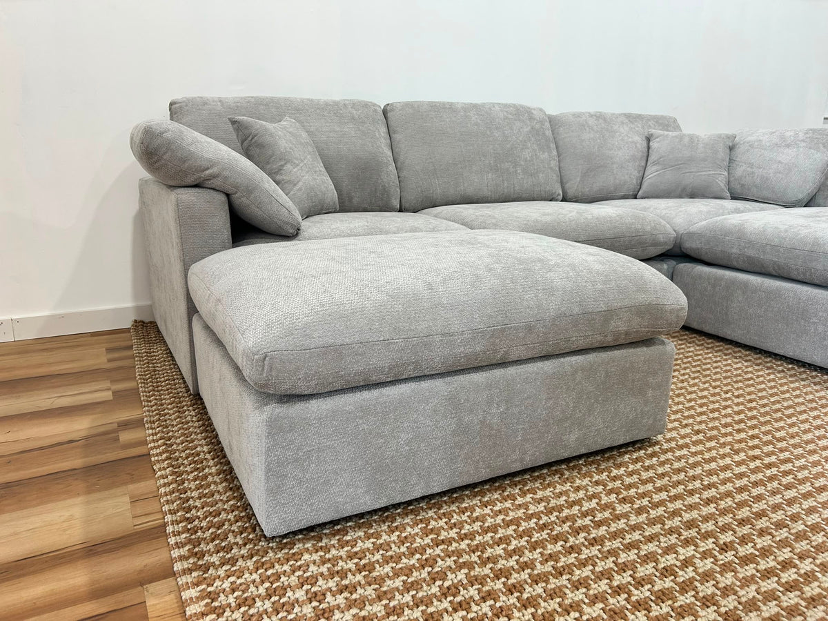 Nest | Light Grey | Sofa | 3pc + 2 Ottoman