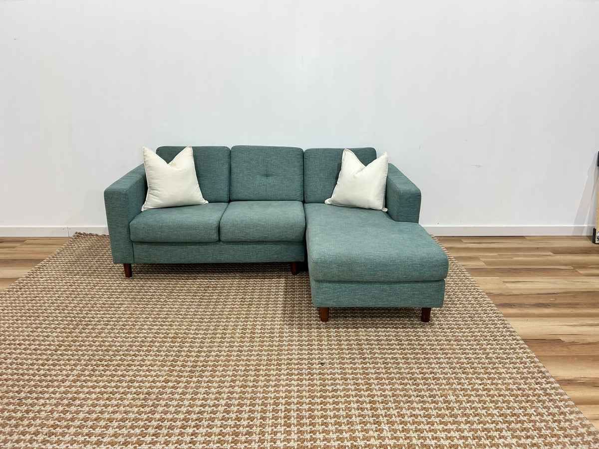 EQ3 Solo Sectional Sofa 80”