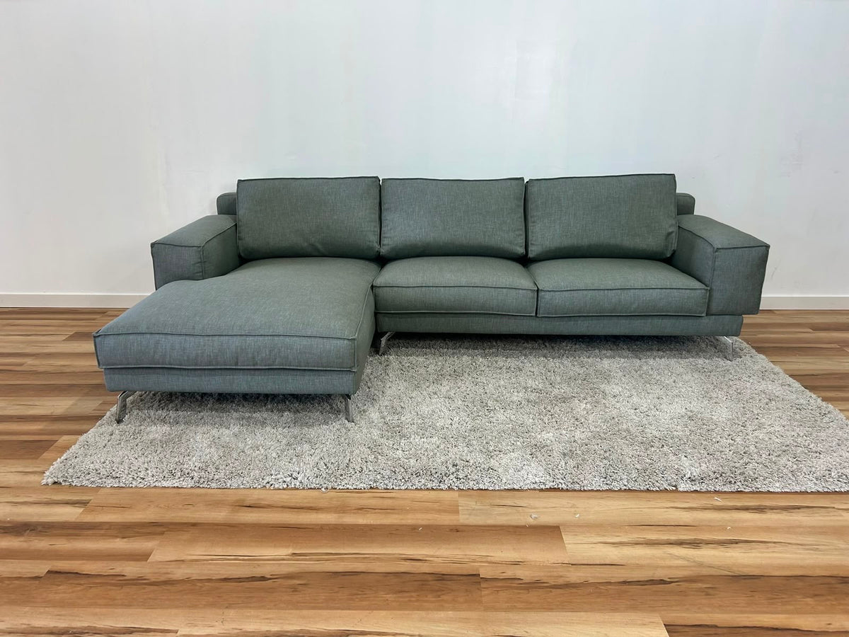 Moe’s Sectional Sofa 116”