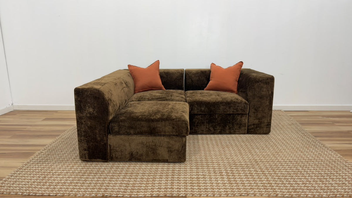 Cozey Atmosphere Modular Sofa 110”