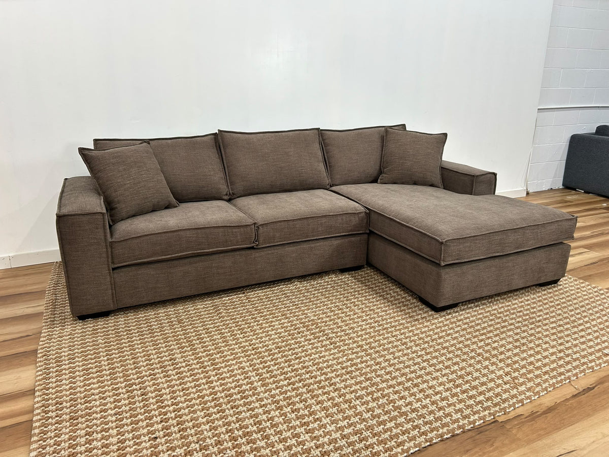 Stylus Rags Sectional Sofa 111”