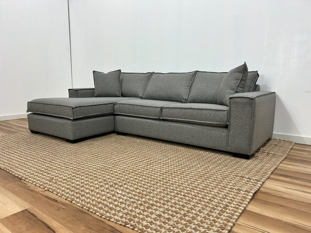 Stylus Rags Sectional Sofa 111”