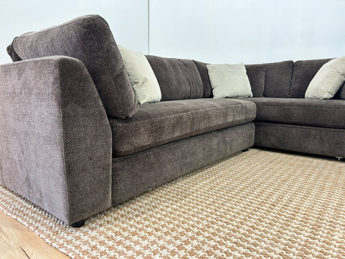 Alto Sectional Sofa 114”